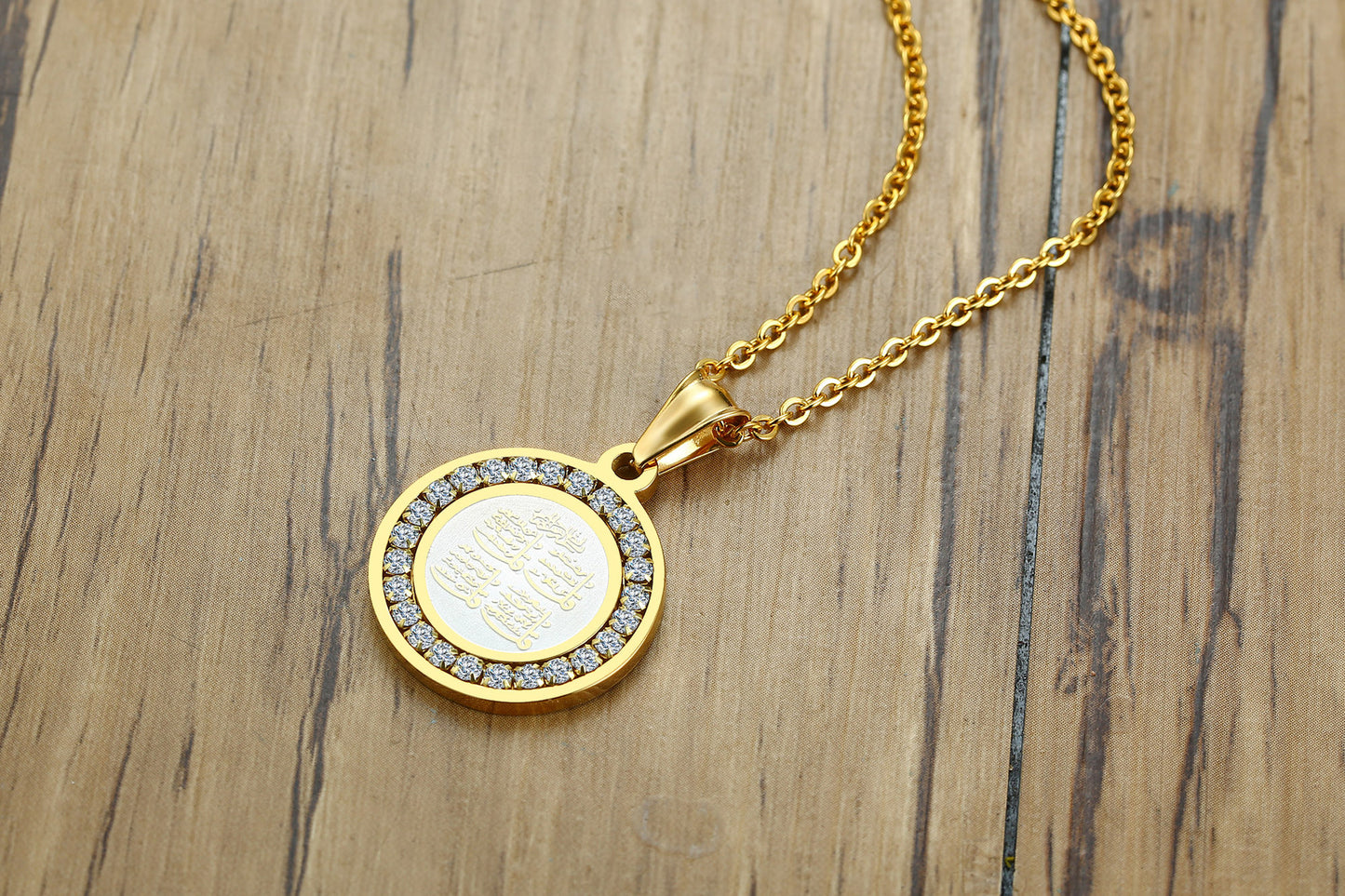 Collar Estilo Étnico Tótem Acero Inoxidable