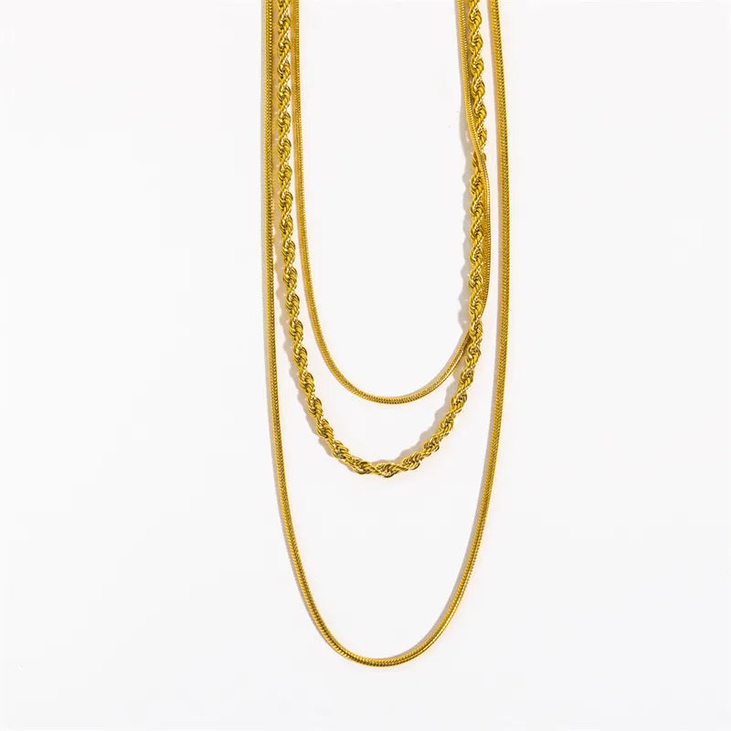 Collar Triple Acero Inoxidable Chapado En Oro