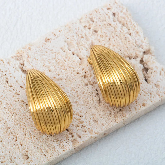 Aretes Gota Dorados Acero Titanio
