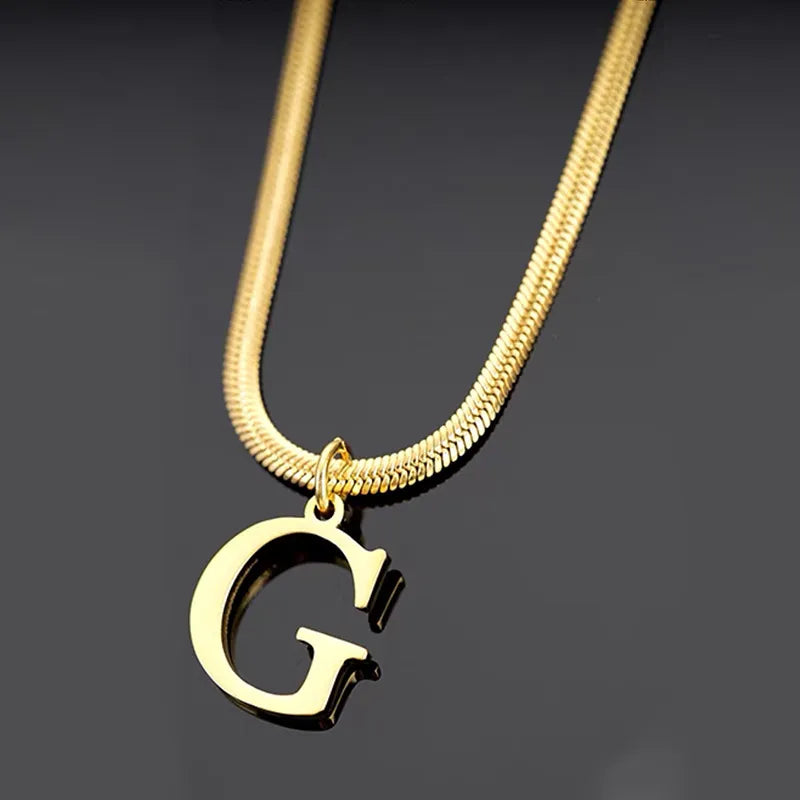 Collar Letra Acero Titanio