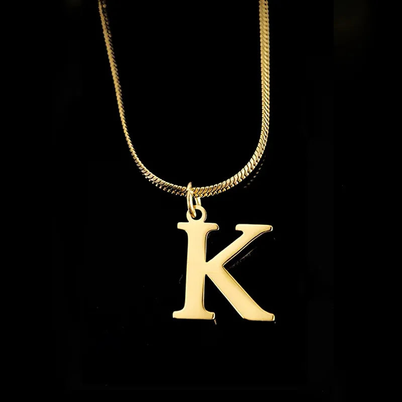 Collar Letra Acero Titanio