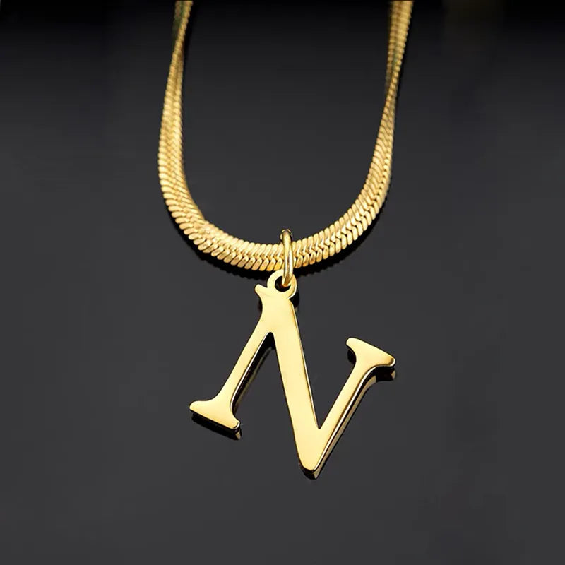 Collar Letra Acero Titanio