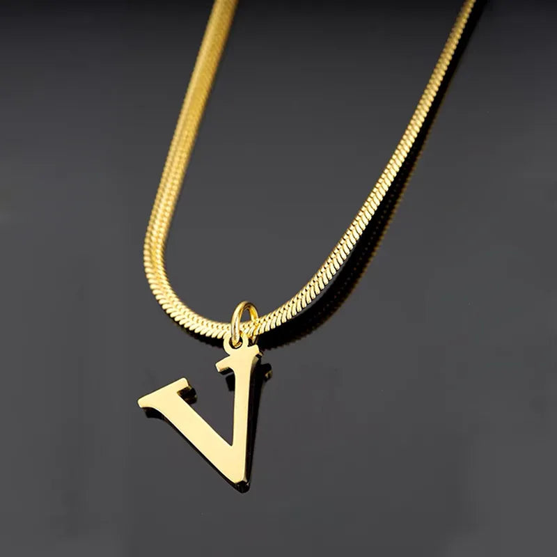 Collar Letra Acero Titanio