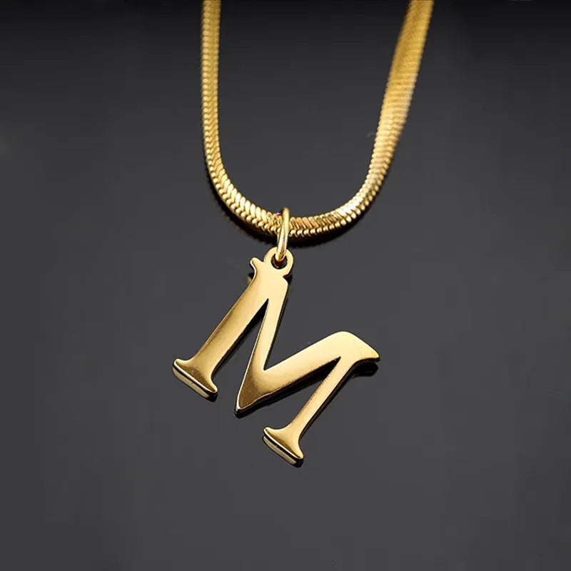 Collar Letra Acero Titanio