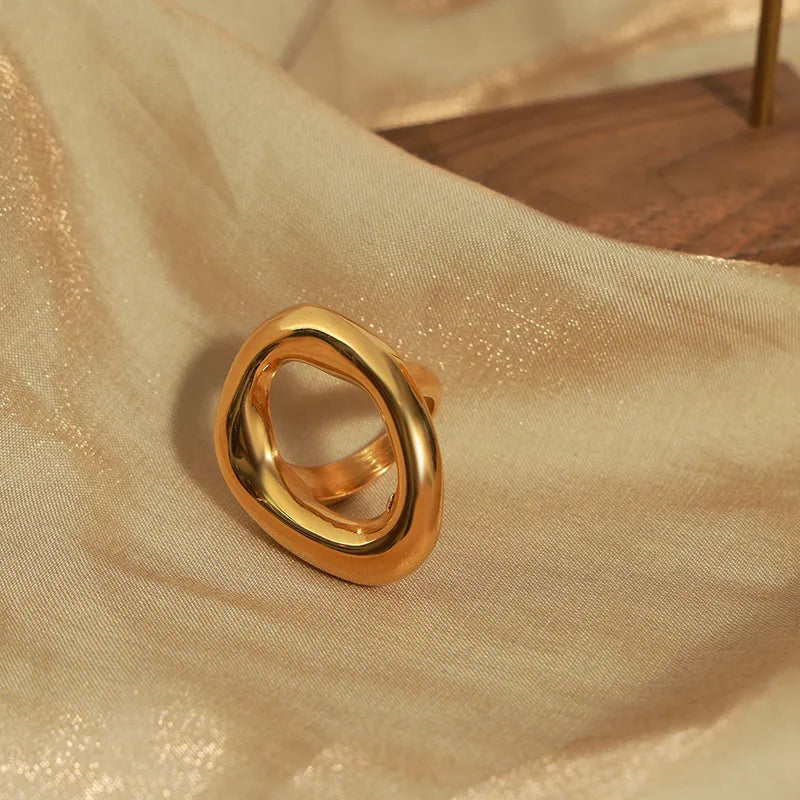 Anillo Exagerado Dorado Acero Titanio