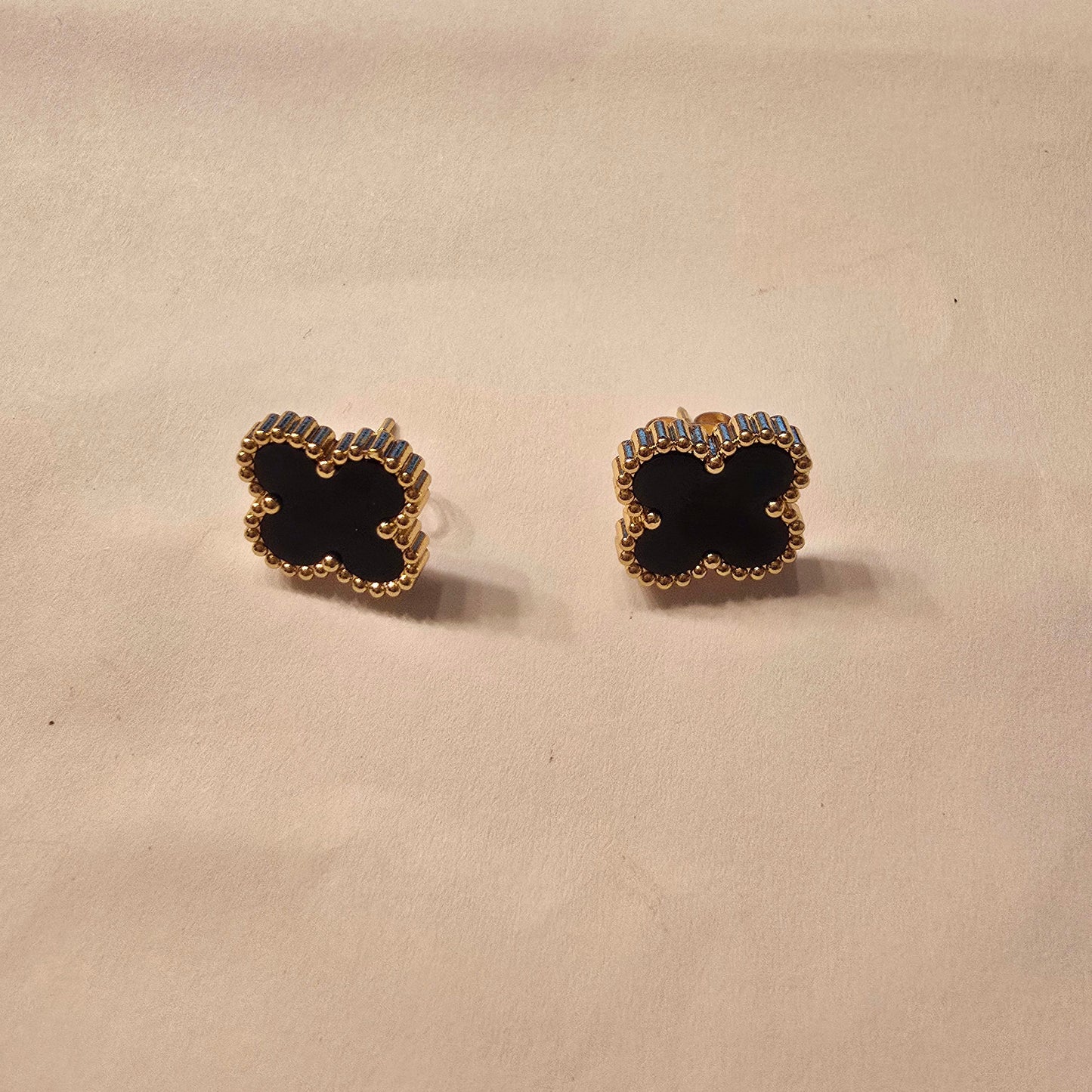 Aretes Trébol Negro Acero Inoxidable