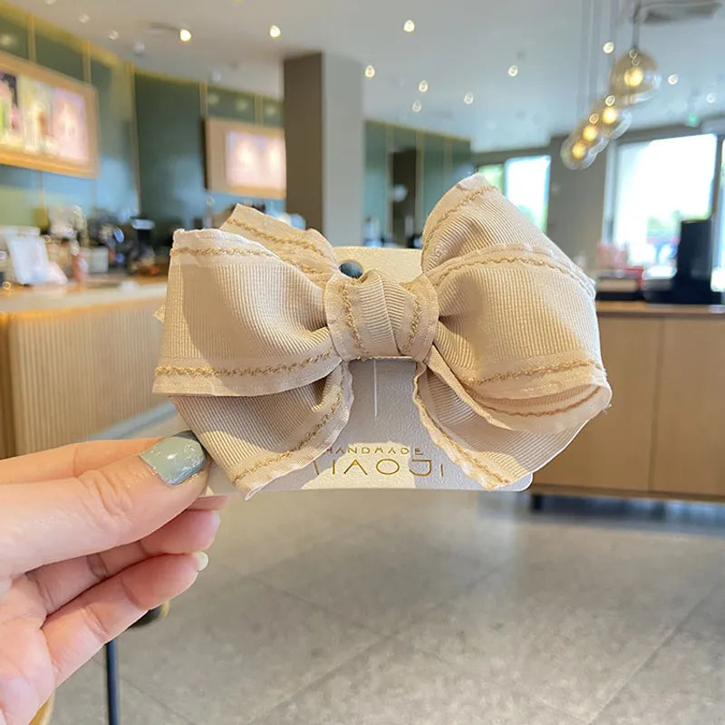 Moño Beige