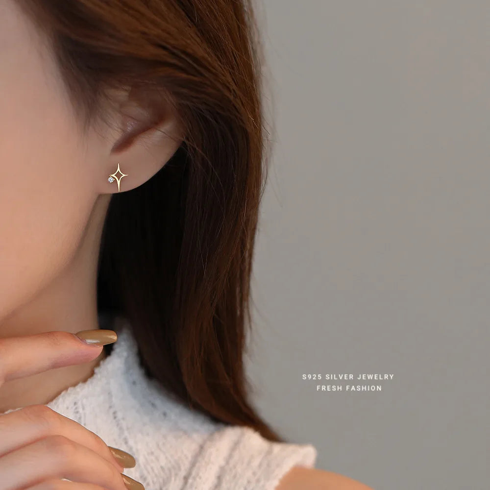 Aretes Estrella Dorado Circón Plata S925