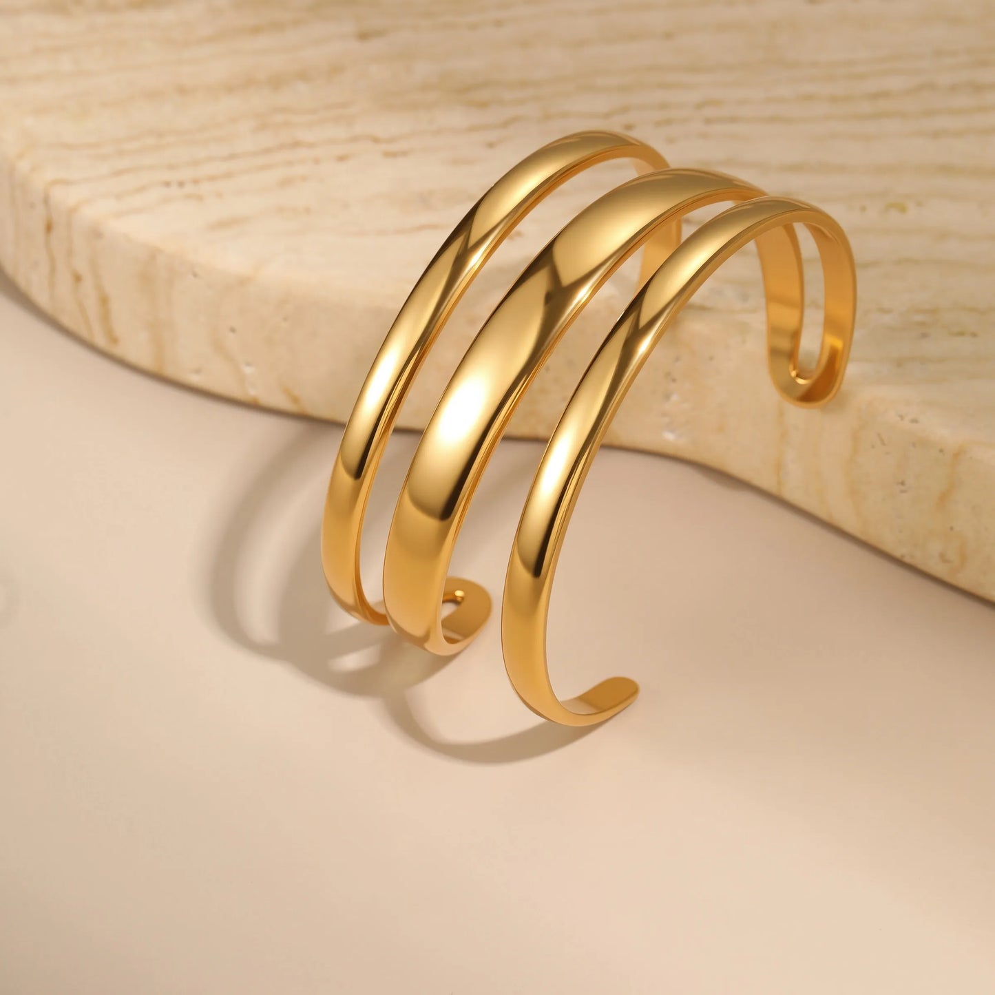 Pulsera Abierta Dorada Acero Inoxidable