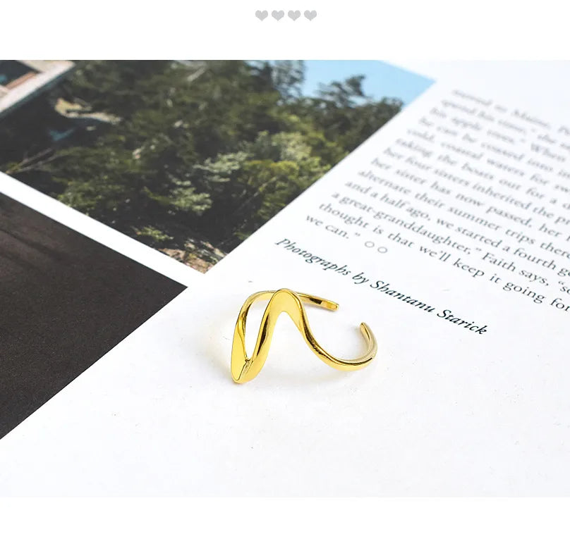 Anillo Ondulado Dorado Plata Esterlina S925