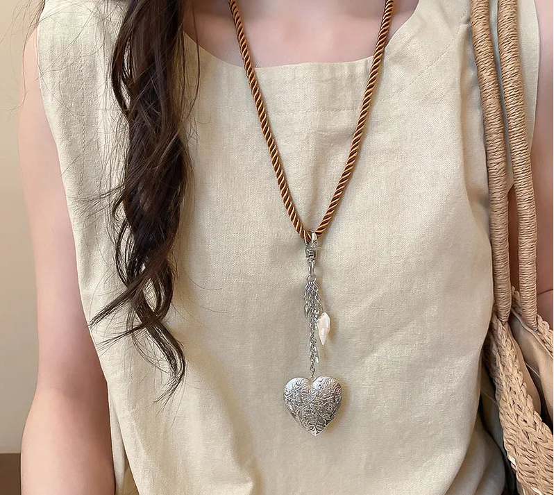 Collar Corazón Tela Aleación