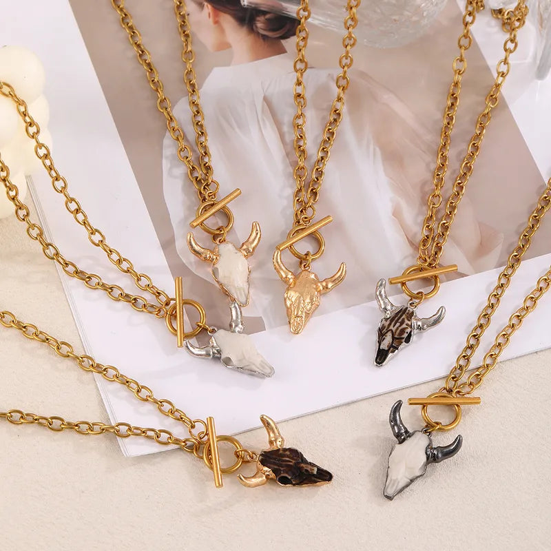 Collar Cabeza De Toro Acero Titanio