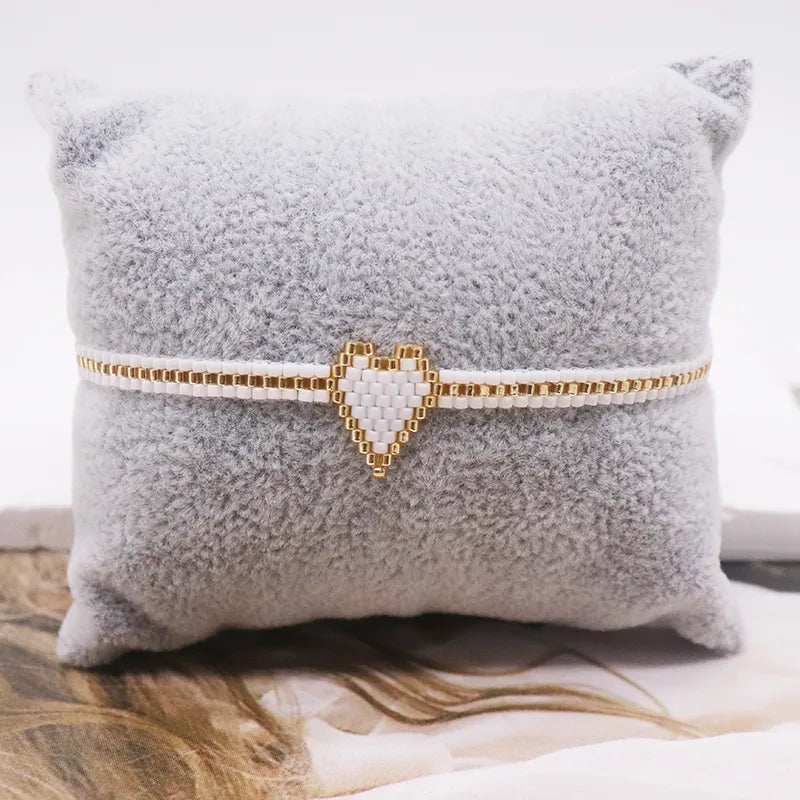 Pulsera Tejida  Cruz Corazón Love