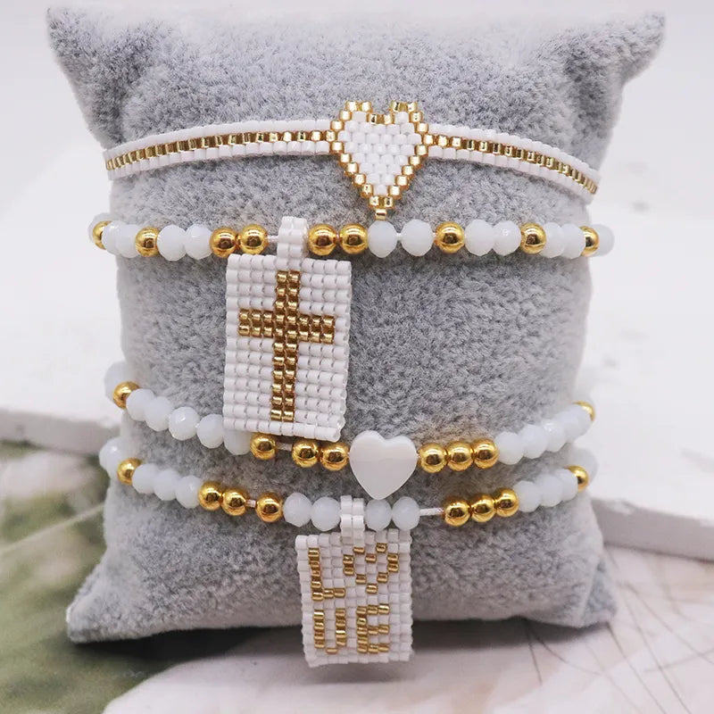 Pulsera Tejida  Cruz Corazón Love