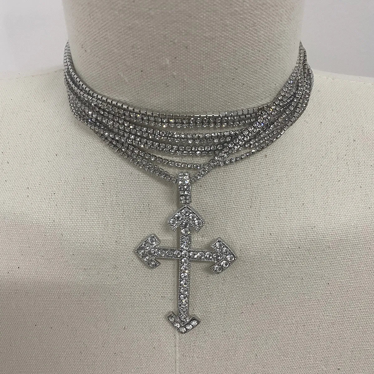 Collar Cruz Aleación