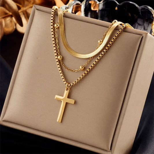 Collar Triple Cruz Acero Titanio
