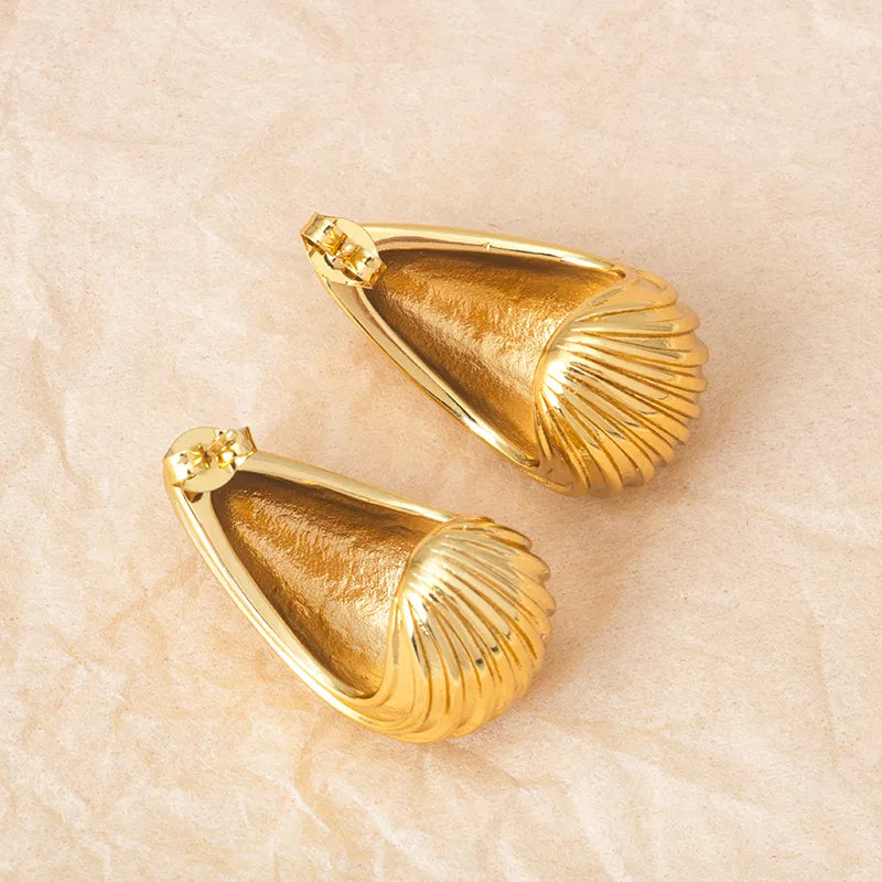 Aretes Gota Dorados Acero Titanio