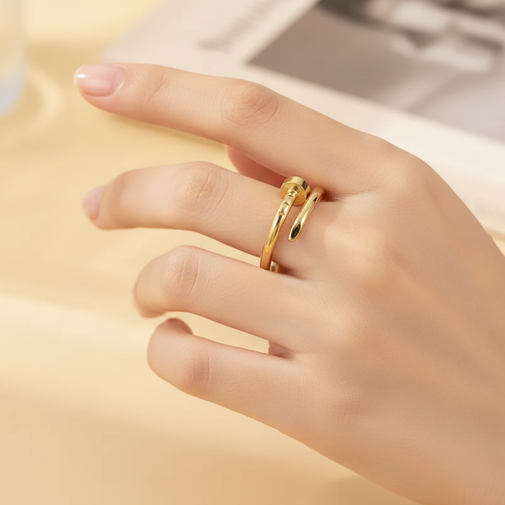 Anillo Clavo Dorado Acero Inoxidable