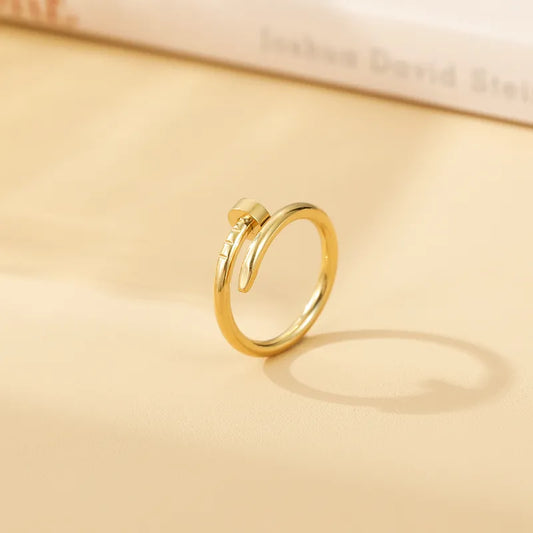 Anillo Clavo Dorado Acero Inoxidable