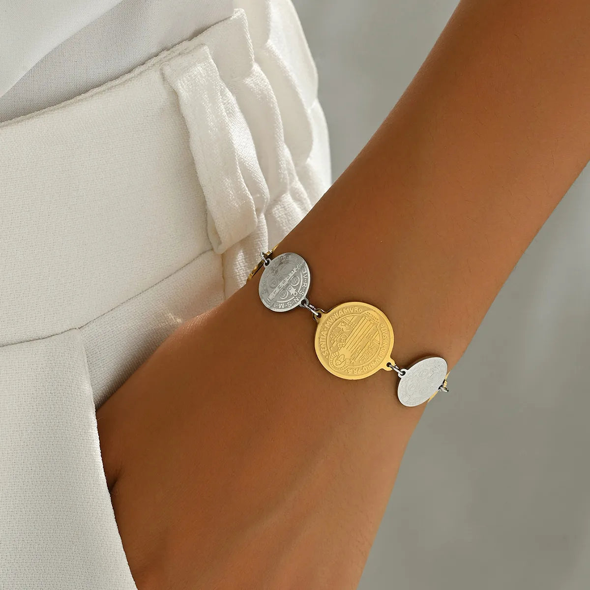 Pulsera Bicolor San Benito Acero Inoxidable