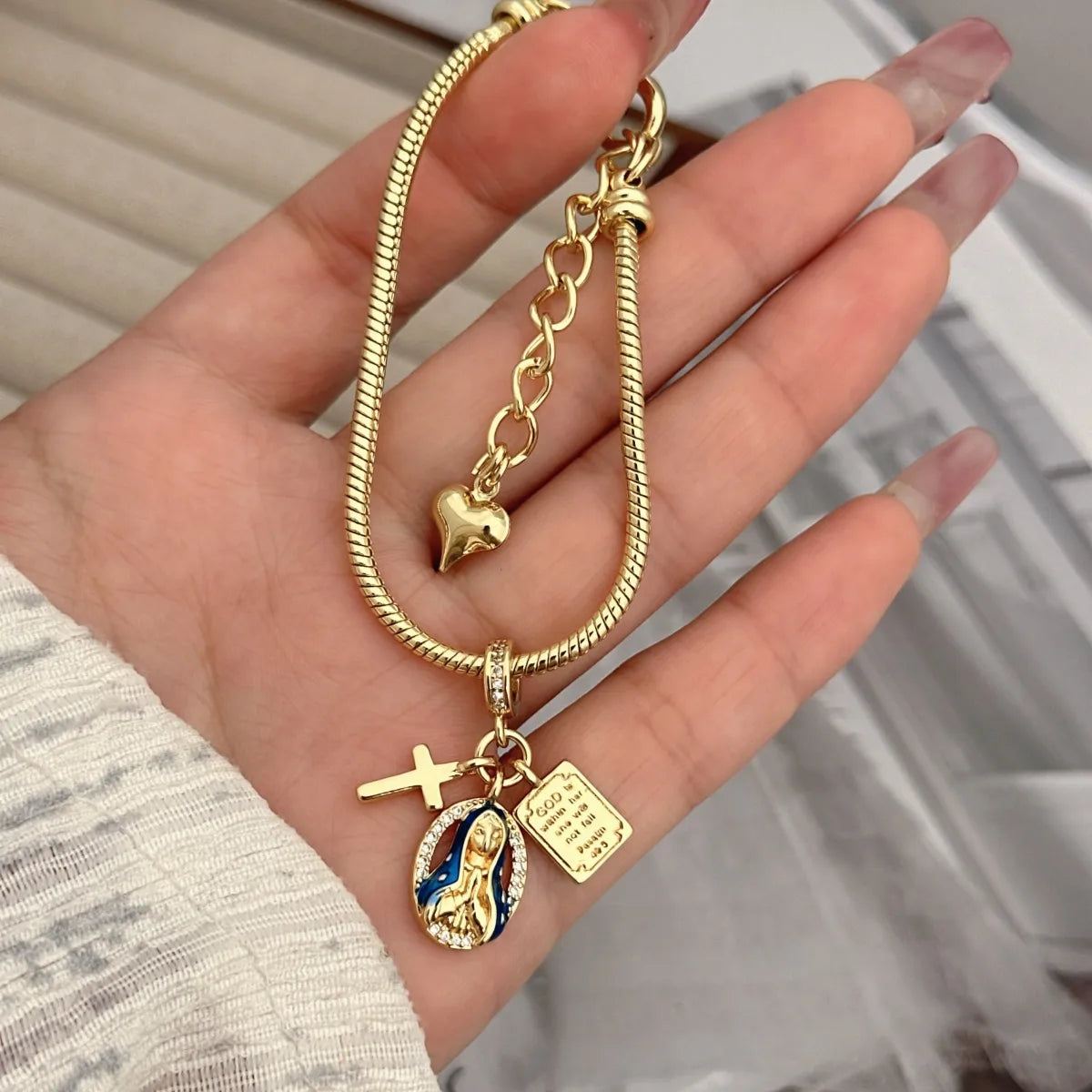 Pulsera Virgen Dorada Cobre