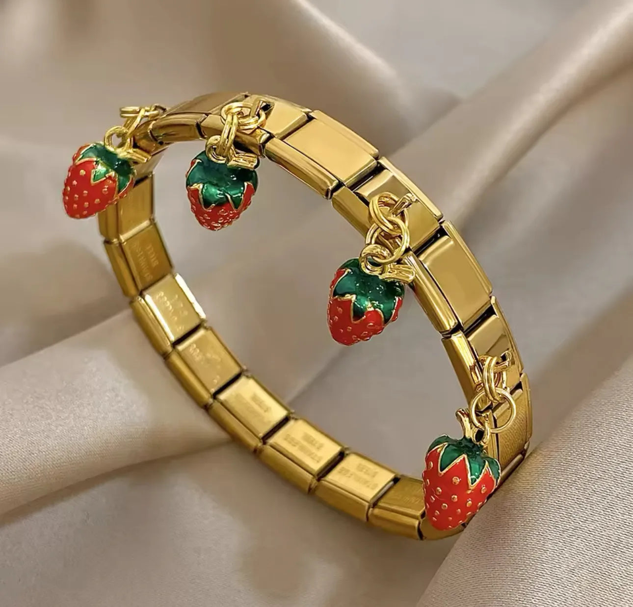 Pulsera Italiana Fresas Acero Inoxidable