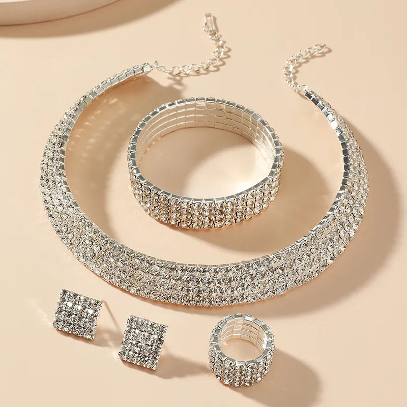 Set Collar 4 Filas Elegante