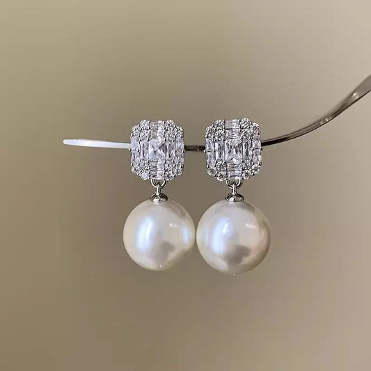Aretes Perla Aleación