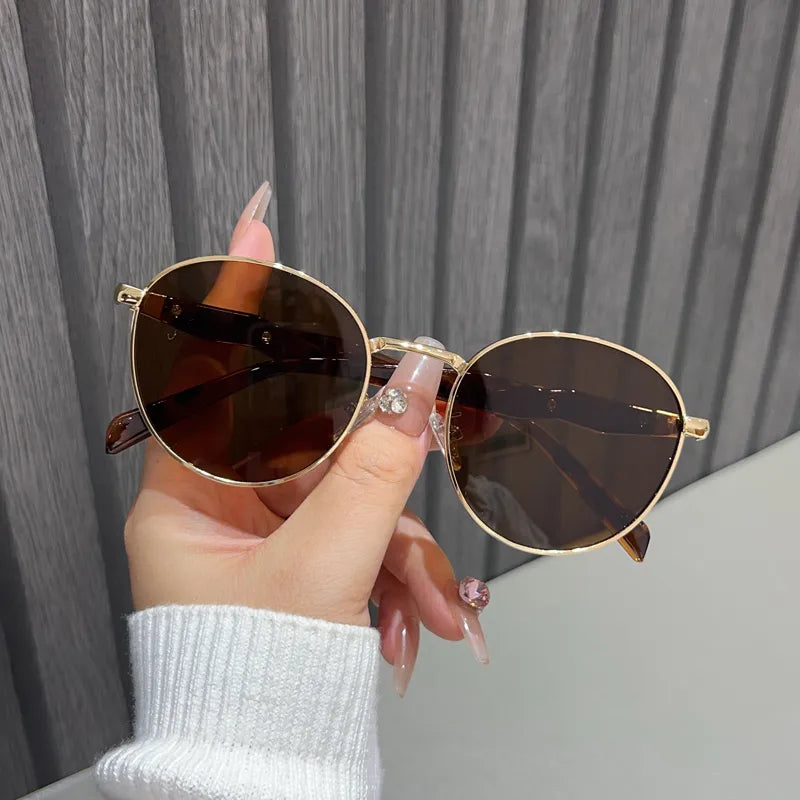 Gafas de Sol Café Marco Redondo Dorado