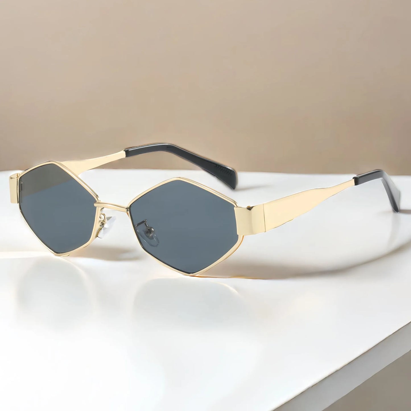 Gafas de Sol Marco Irregular Dorado