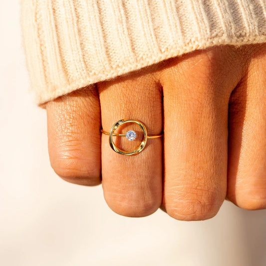Anillo Circón Círculo Dorado Plata De Ley 925