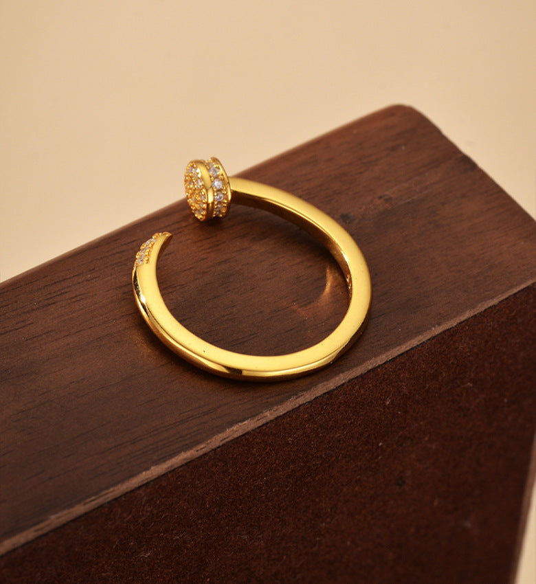 Anillo Clavo Dorado Plata De Ley 925