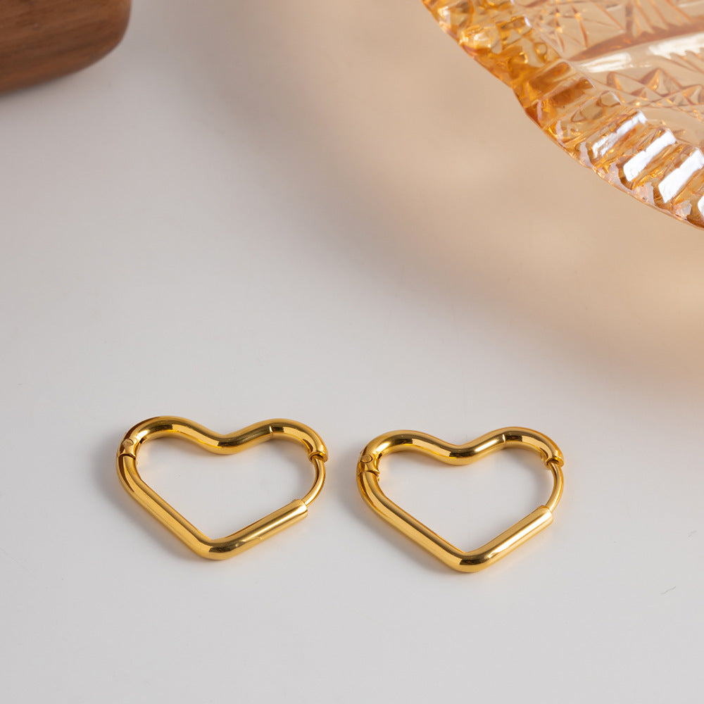 Aretes Corazón Dorado Acero Titanio