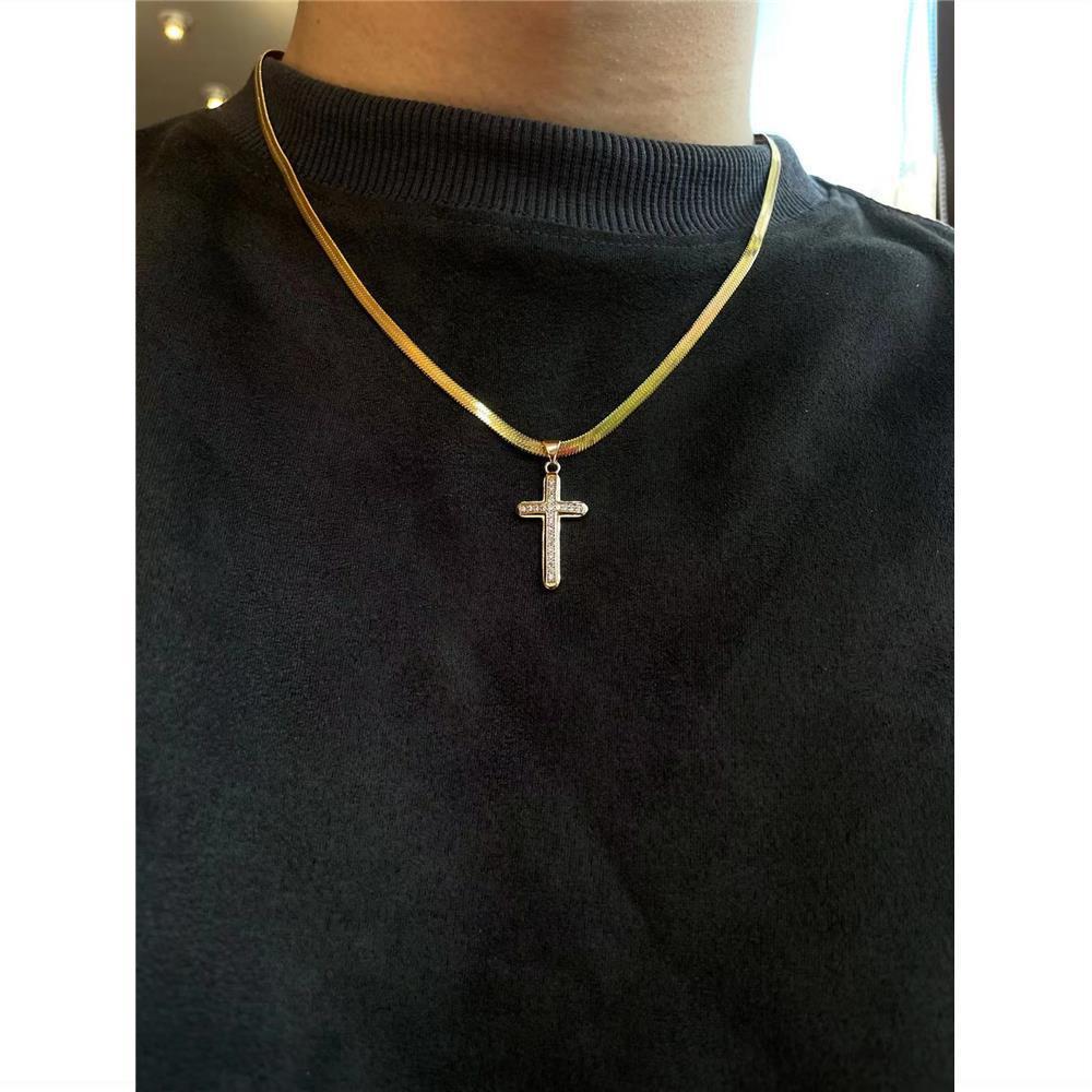 Collar Cruz Acero Titanio