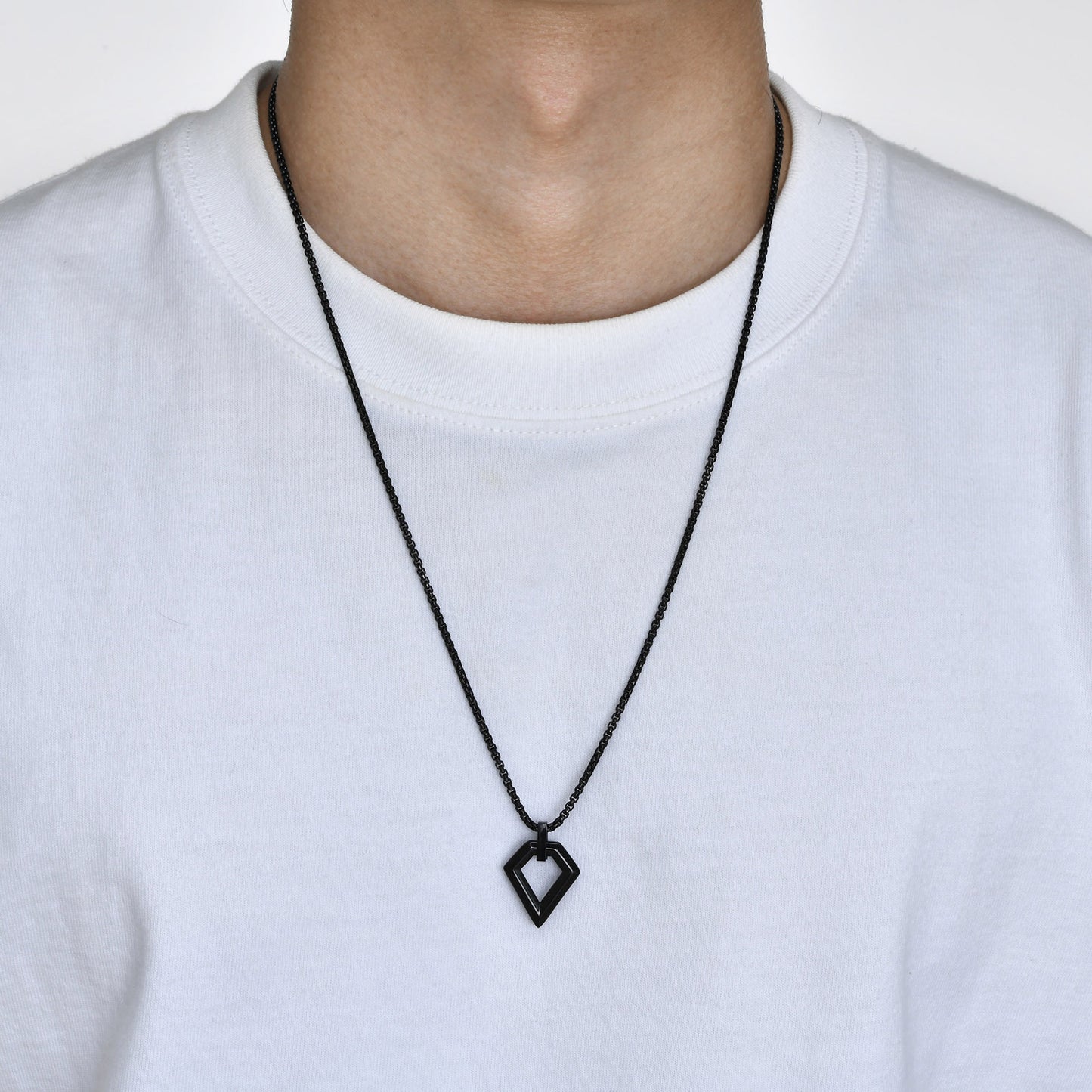 Collar Geométrico Negro Acero Inoxidable