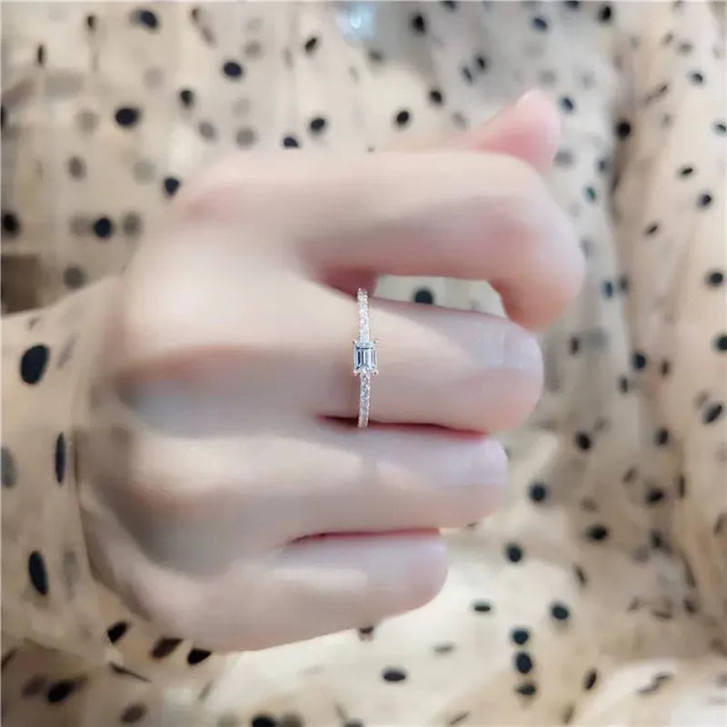 Anillo Circón Rectangular