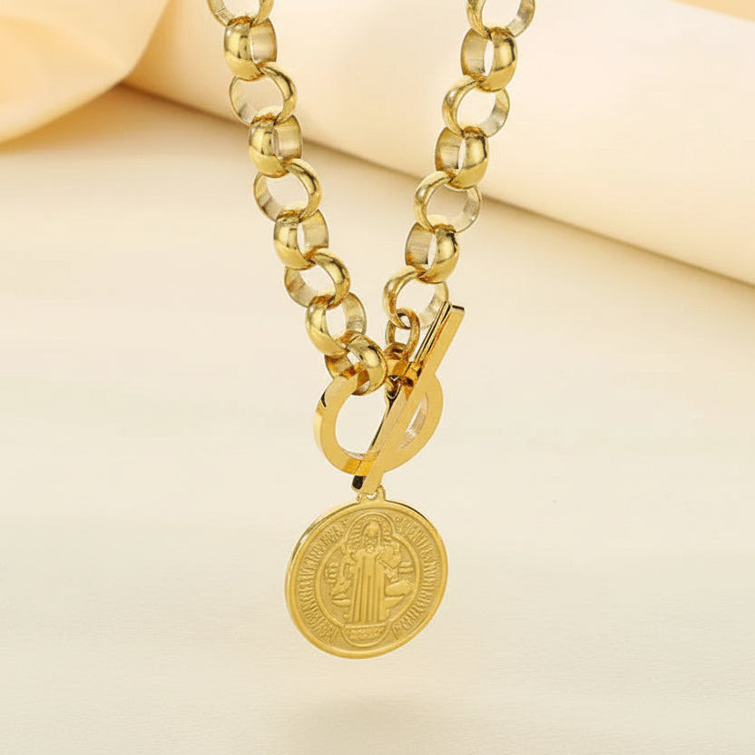 Collar San Benito Dorado Acero Inoxidable
