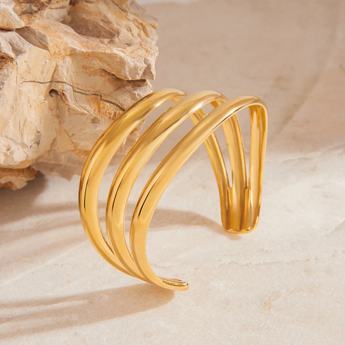 Pulsera Ondas Triple Dorada Acero Inoxidable