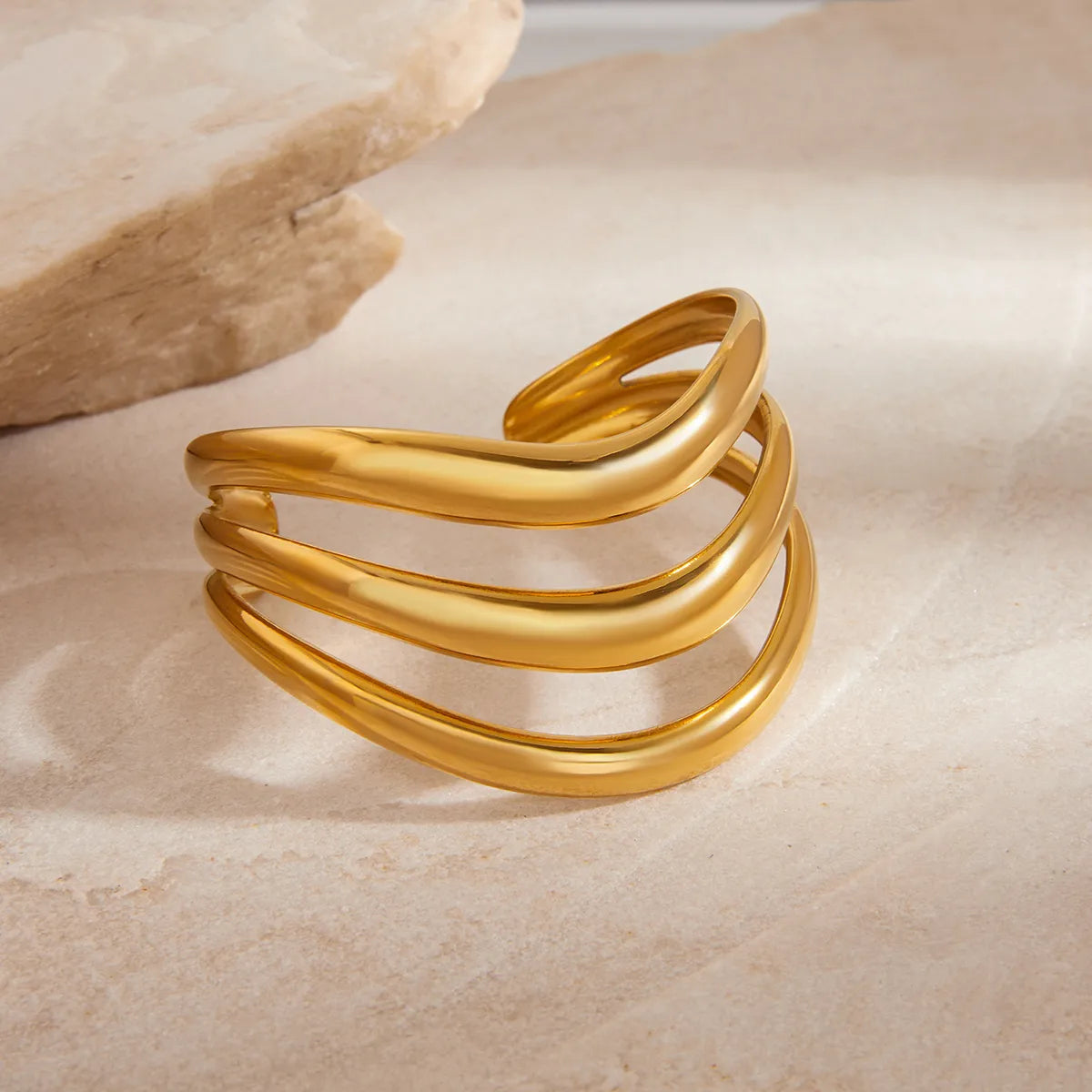 Pulsera Ondas Triple Dorada Acero Inoxidable