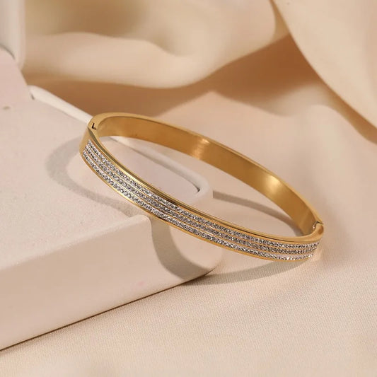 Pulsera Circón Dorada Acero Titanio