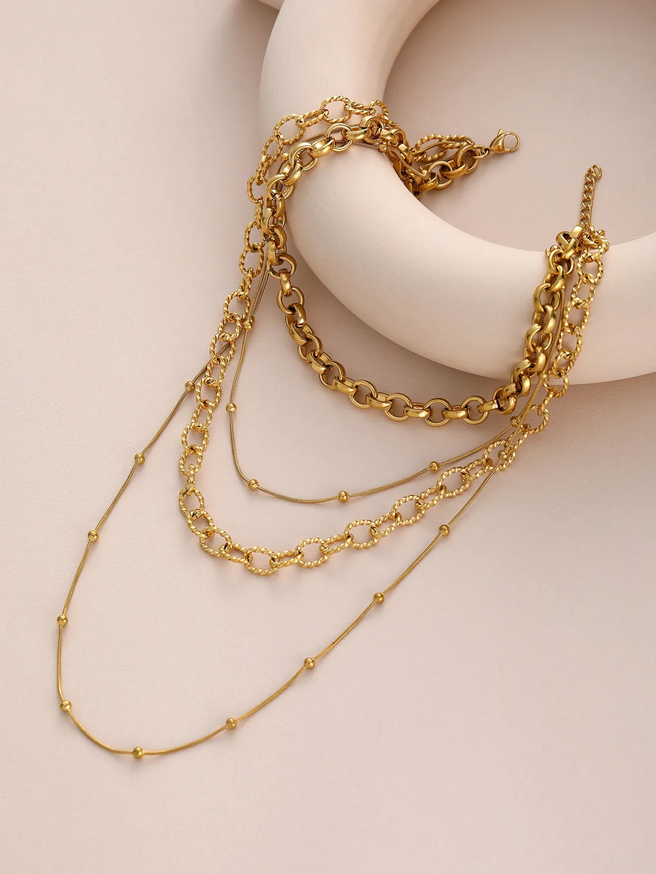 Collar Múltiple Dorado Acero Titanio