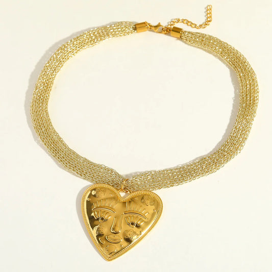 Collar Hilo Dorado Corazón Acero Inoxidable