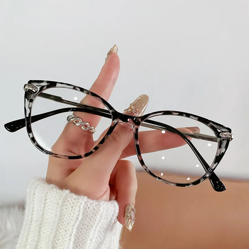 Gafas Ojo Gato Cambian Color