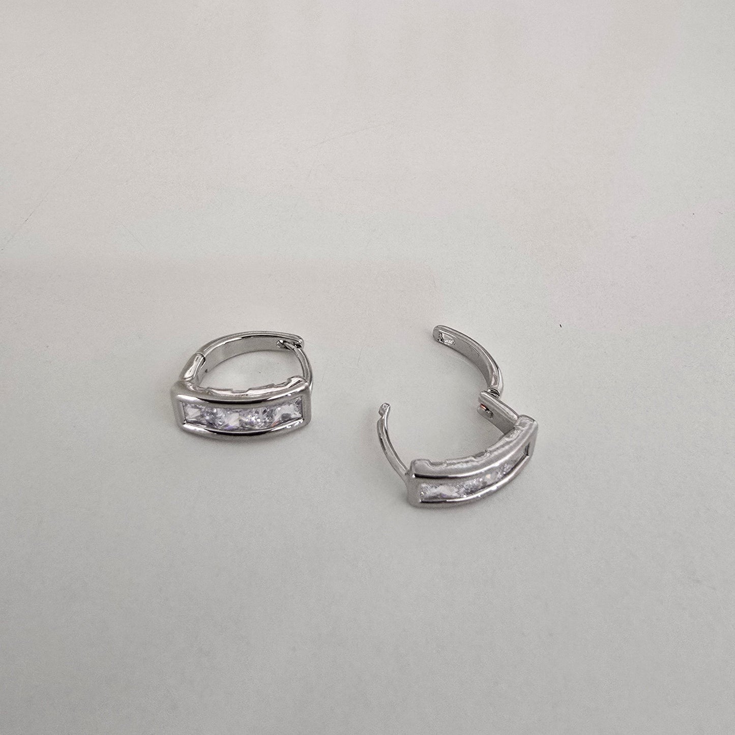 Aretes Circón Cuadrado Cobre