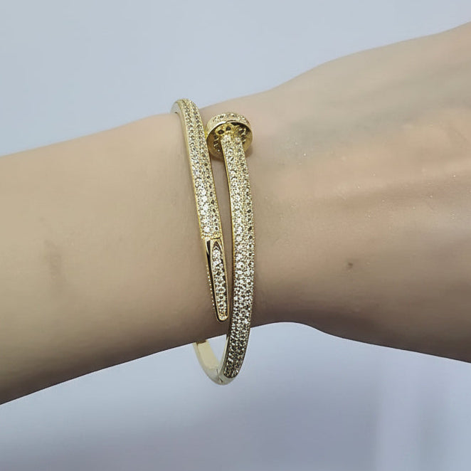 Pulsera Clavo Circón Chapado en Oro
